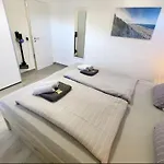 Appartement Robbe 2 *